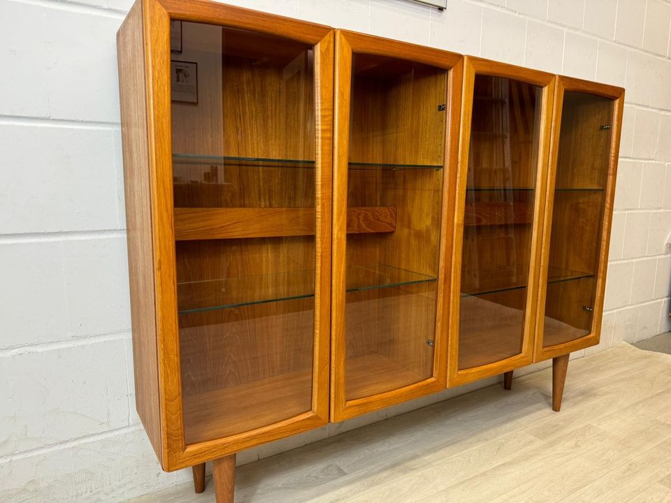 Vintage Teak DYRLUND highboard danish Vitrine Schrank 70er in Delmenhorst