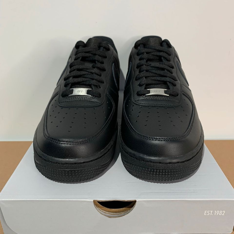 Nike Air Force 1 Low Black 44/44,5/45/45,5 Neu in Berlin