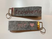 Schlüsselanhänger bestickt „Erzieherin mit Herz“ handmade *neu* Bielefeld - Heepen Vorschau