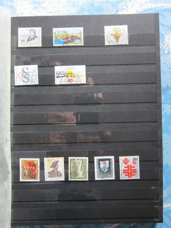 Album mit Briefmarken Nachlass Konvolut, Deutschland, DDR in Hameln