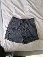 Shorts / Kurze Hose mit Schleife Gr. M Berlin - Charlottenburg Vorschau