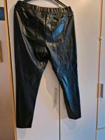 Kunstlederjeans Gr.46 in schwarz neu Hessen - Wehretal Vorschau