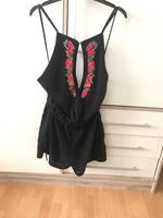 Jumpsuit  Größe M Mülheim - Köln Buchforst Vorschau