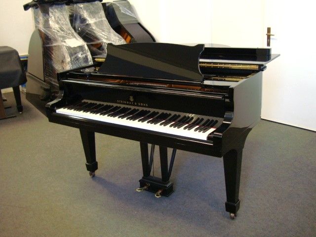 Steinway & Sons O-180 Flügel schwarz poliert, BJ 1974 Hamburg in Berlin