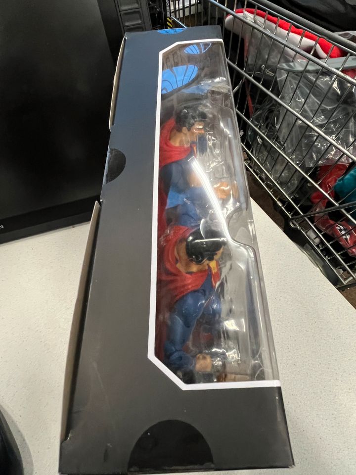 Neu DC Multiverse Multipack Actionfigur Superman vs Superman in Berlin