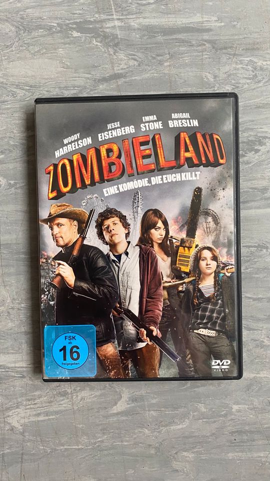 Zombieland Film DVD - 84 Min Länge in Köln