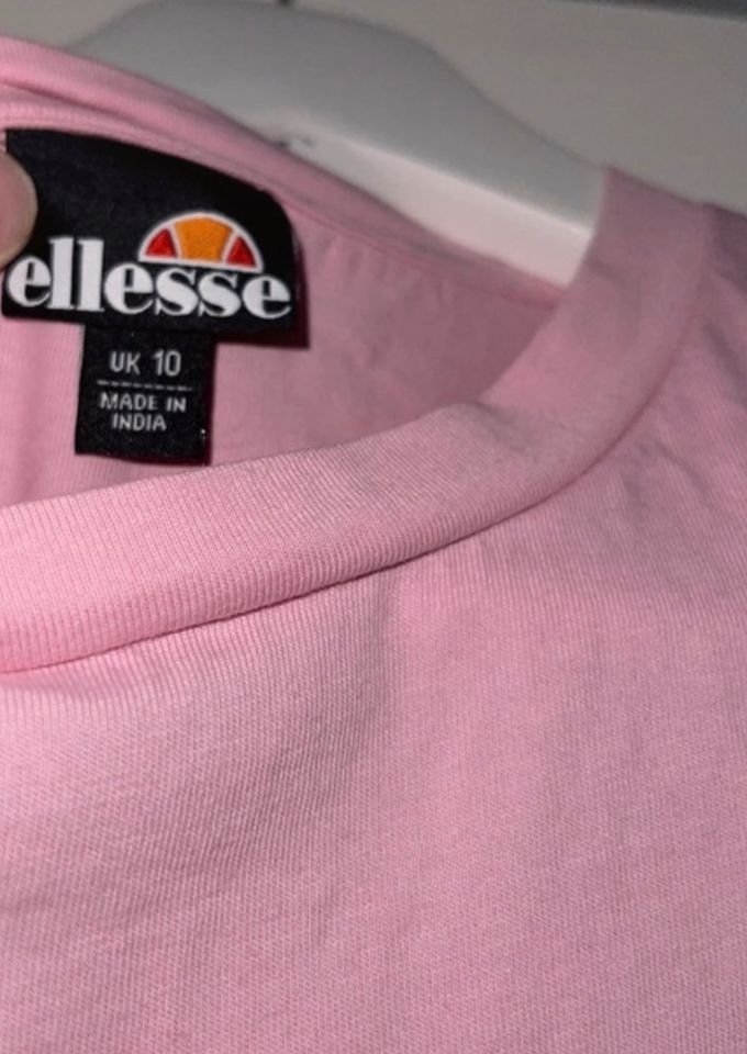 Rosanes Ellesse Tshirt in Steinfurt