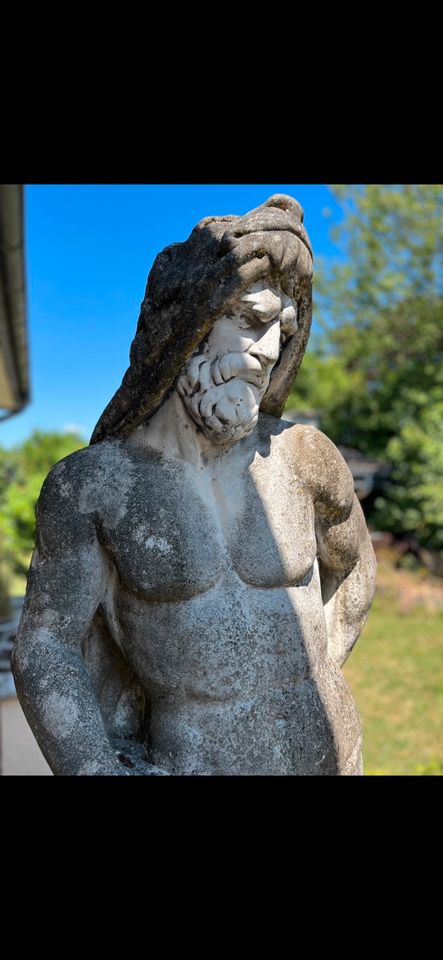 Statuen aus Stein und Kunststoff Gartendeko in Eichenzell