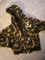 Bape wendejacke Olive top Zustand original Nordrhein-Westfalen - Overath Vorschau