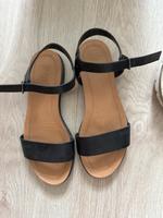 Esprit Low-Top-Sandalen Frankfurt am Main - Nordend Vorschau