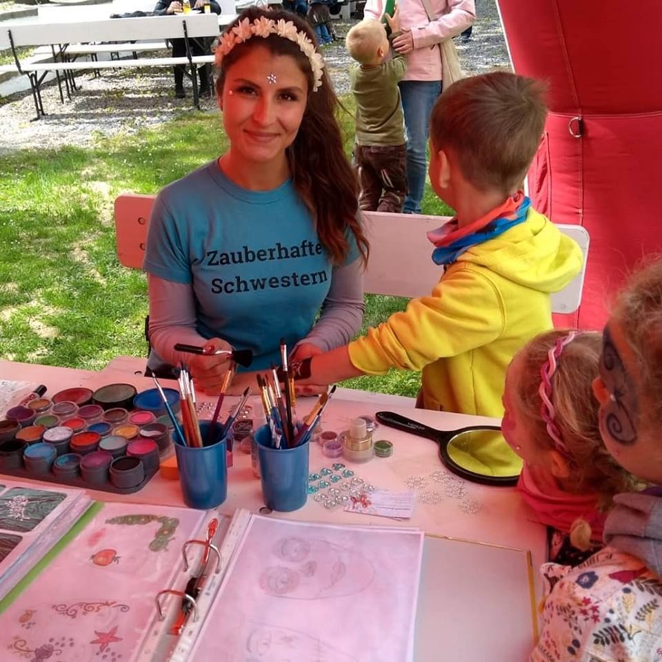 Kindergeburtstag mit Pocahontas, Elsa, Schneewittchen, Spiderman in Regensburg