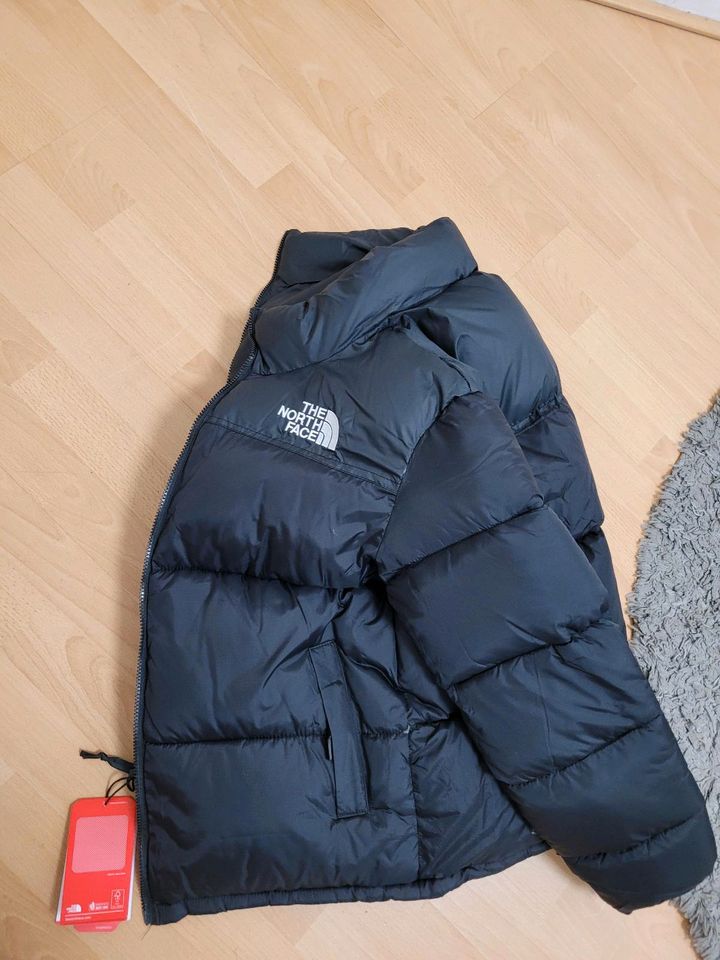 Neue the north face jacke in Bremerhaven