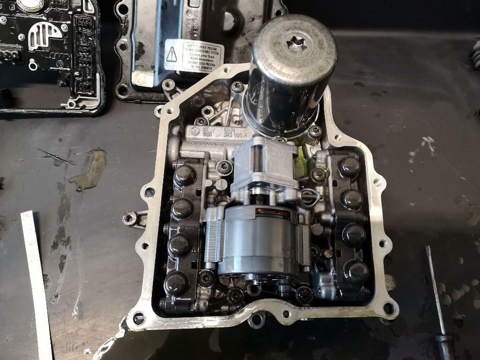 Reparatur Mechatronik Hydraulikeinheit DSG 7-Gang Getriebe P17BF in Hemmingen