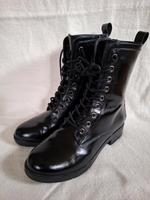 Stiefel hoch klassisch schwarz Kinder Teenie Größe 36 Bayern - Pfaffenhausen Vorschau