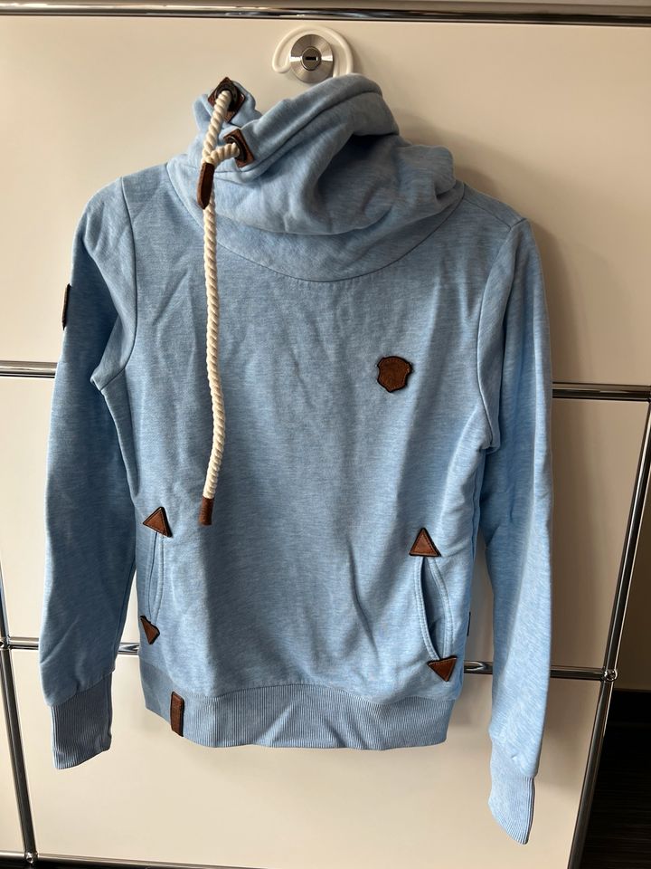 Naketano Sweater Hoodie hellblau Größe S top Zustand in Kaarst