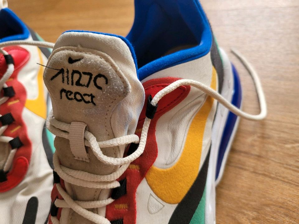 Schuhe Nike airmax 270 react bauhaus gr.41 weiß bunt in Wilhelmshaven