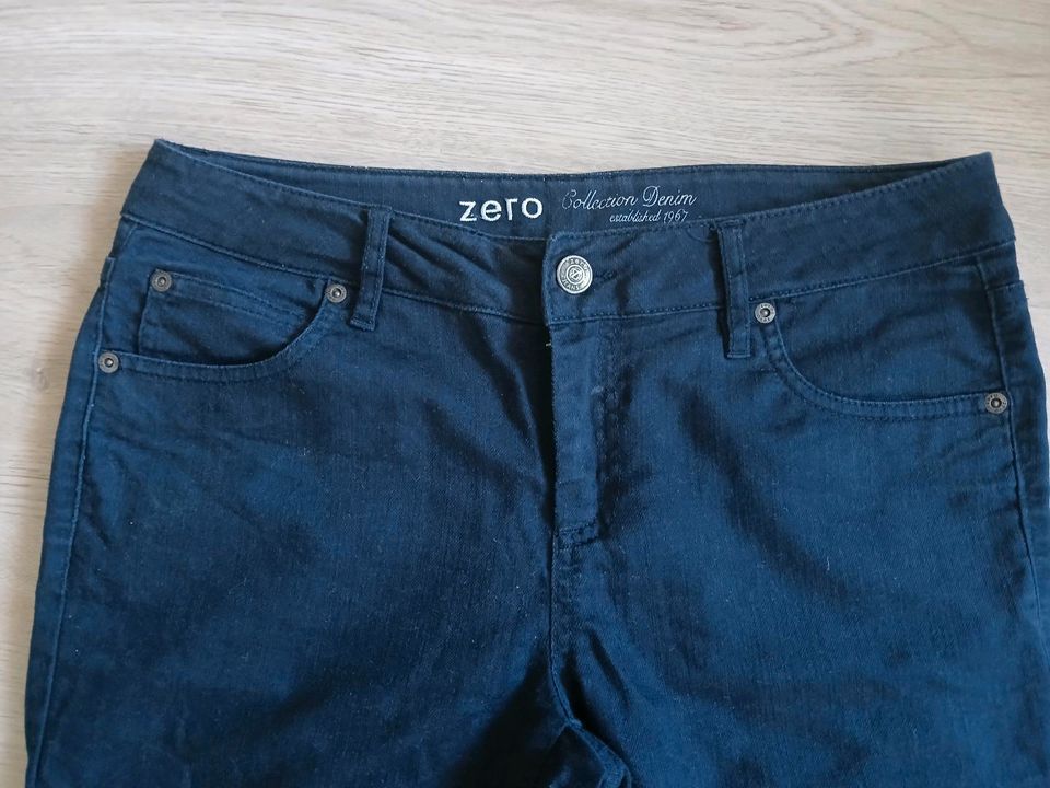 Dünne Hose Stoffhose Jeans Dunkelblau von Zero Größe 36 in Aschaffenburg