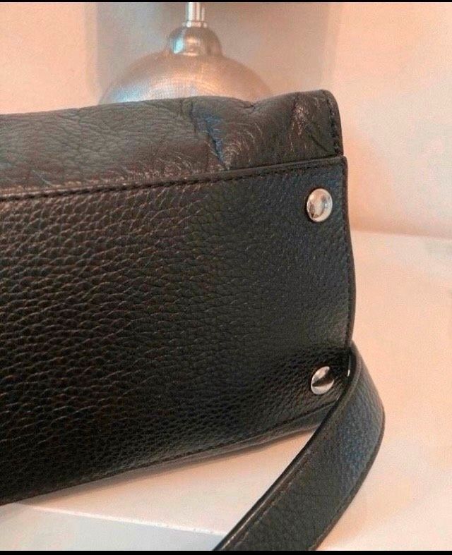 Michael Kors. Ledertasche in Dülmen