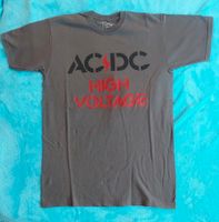 Tshirt Größe S AC/DC Nordrhein-Westfalen - Mülheim (Ruhr) Vorschau