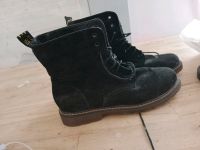 Stiefel, schwarz im Samtlook, Gr. 41, NEU!! München - Trudering-Riem Vorschau