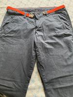 Chino Hose Esprit Gr. 38/40 navy blau mit Gürtel 100 % Cotton Niedersachsen - Altenau Vorschau