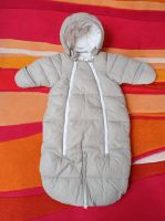 Neuwertiger sehr warmer H & M Kinder Baby Schneeanzug Größe 50/56 Bayern - Marktoberdorf Vorschau
