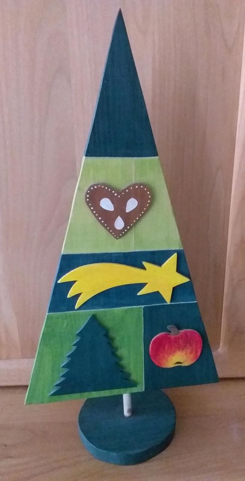 Weihnachtsbaum ⭐ Holz, Handarbeit in Heilbronn