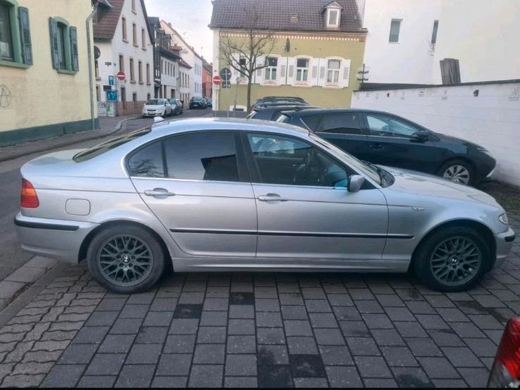 BMW E46 320D MIT NEUEN TÜV in Kaiserslautern