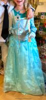 Anna und Elsa Kostüm Fasching Kleid Disney Original 7-8 Jahre Nordrhein-Westfalen - Ratingen Vorschau