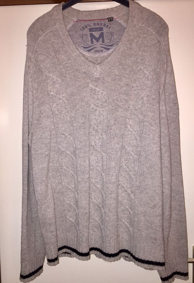 MEXX Pullover XL Strick V-Neck BW 56 cm Lammwolle Zopfmuster Neu in Hamburg