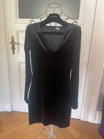 H&M Divided Samtkleid Gr. 38 Schwarz TOP Eimsbüttel - Hamburg Harvestehude Vorschau