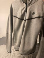 Nike tech fleece Jacke grau Aachen - Aachen-Mitte Vorschau