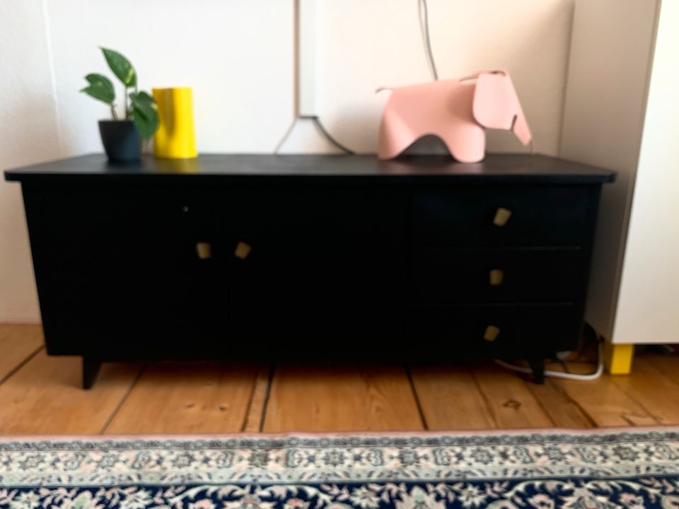 Vintage 70er Sideboard aus Echtholz (Teak) in Frankfurt am Main