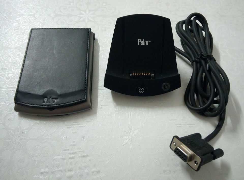 PALM Vx PDA Pilot Note-Pad + Docking-Station Zustand NEU-Wertig in Gerlingen