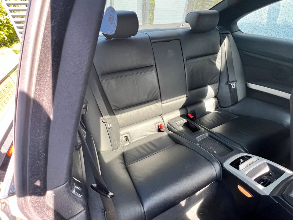 BMW e92 Innenausstattung Interieur Leder Sitze Vollleder in Kürten