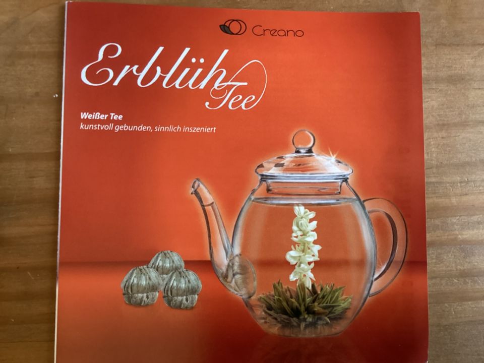 Erblüh Tee ink. gläserne Teekanne Original Preis 27€ in Berlin