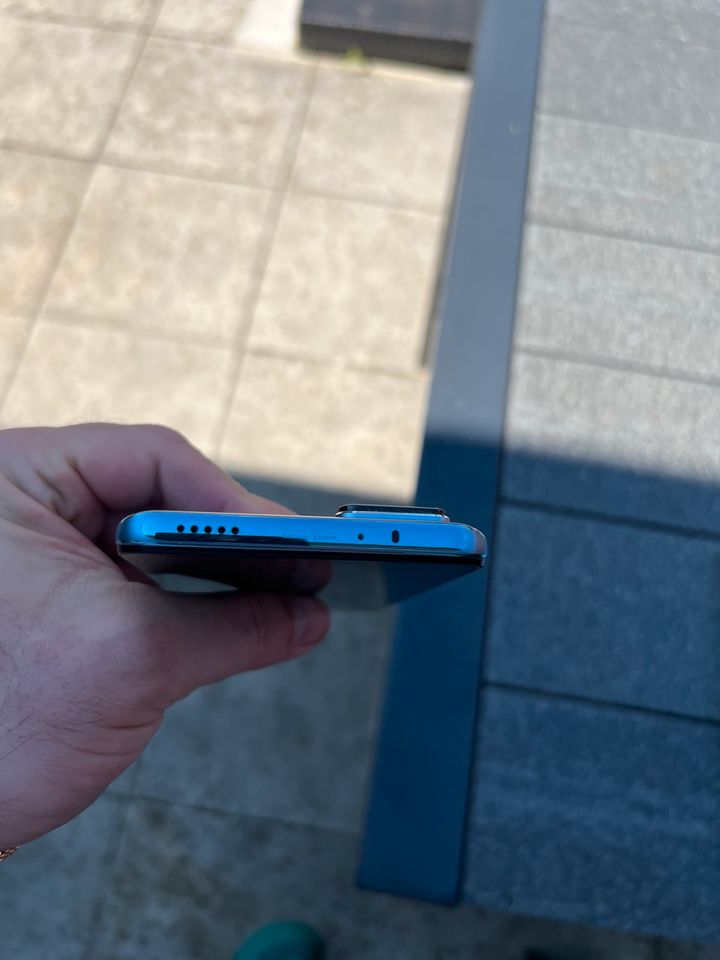 Xiaomi 12T Pro mit Garantie in Barsinghausen