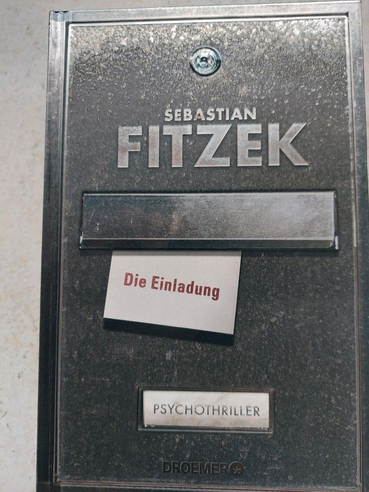 Sebastian Fitzek " Die Einladung " in Neuss