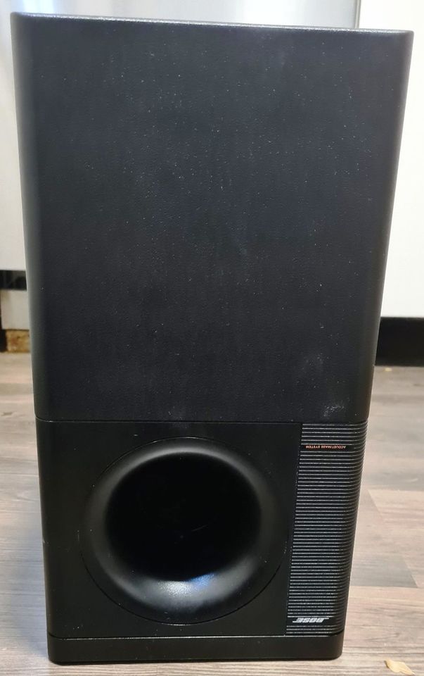 Bose Acoustimass SE-5 Series II mit 2×SE 5 in Kirchentellinsfurt