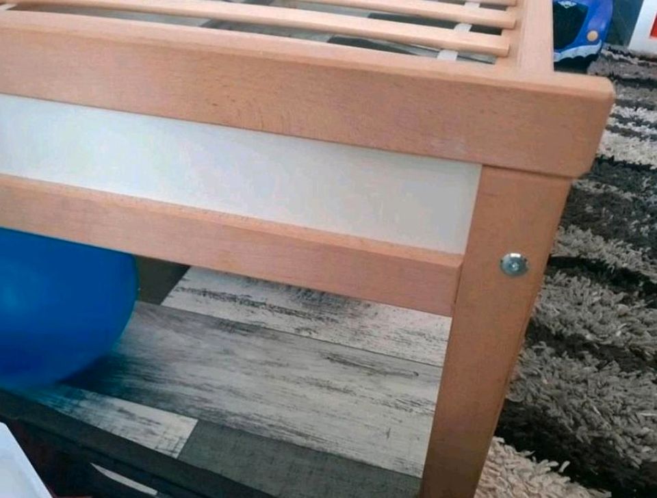 Juniorbettgestell mit Lattenrost Kinderbett Ikea Sniglar 70x160 in Unna