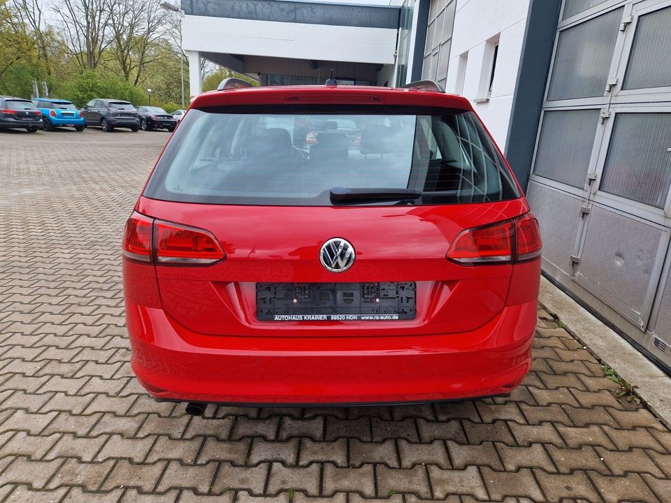 Volkswagen Golf VII Variant Comfortline TDI EU6/Navi/Autom. in Heidenheim an der Brenz