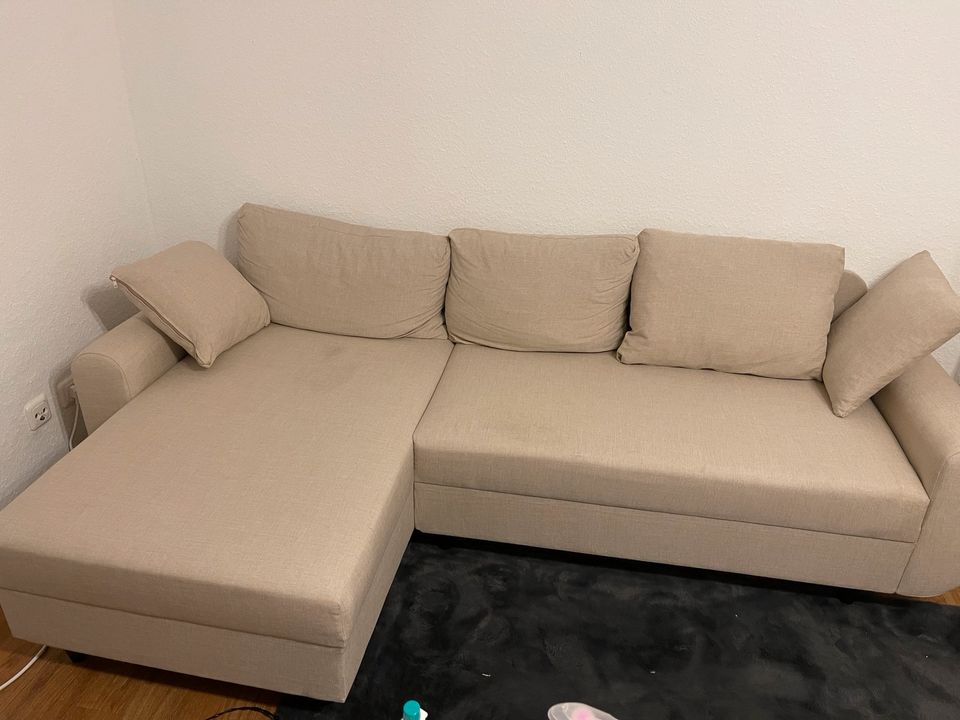 Kleines Sofa in Frankfurt am Main