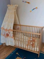 Babybett / Juniorbett mit Himmel, Bettwäsche, Matratze usw. Nordrhein-Westfalen - Minden Vorschau