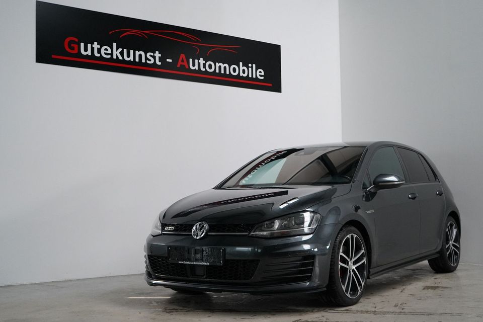 Volkswagen Golf VII GTD,ACC,Kam,Spur,DCC,Sound,Sp-Sitze,DSG in Nagold