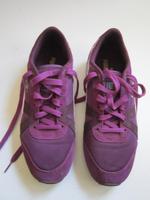 Puma Sneaker flieder lila weiß Gr. 40,5 wie neu Hessen - Künzell Vorschau