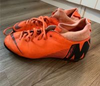 Nike Fußballschuhe Sockenschuhe Größe 37,5 orange Nordrhein-Westfalen - Bocholt Vorschau