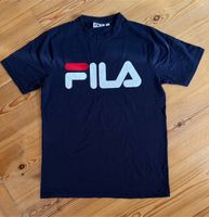 Fila T-Shirt Grösse M/12 in dunkelblau Hessen - Battenberg Vorschau