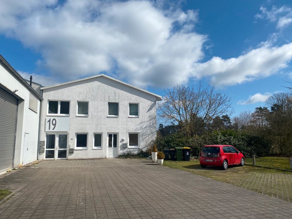 Helle Büro-, Praxisräume, auch zur Teilnutzung, Neuenkirchen in Neuenkirchen