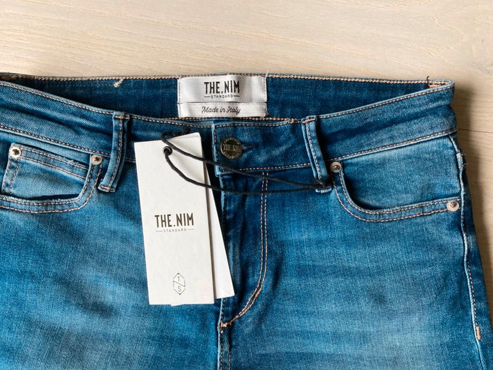 The.Nim Holly Jeans Größe 27 (fällt klein aus !!) in Hamburg