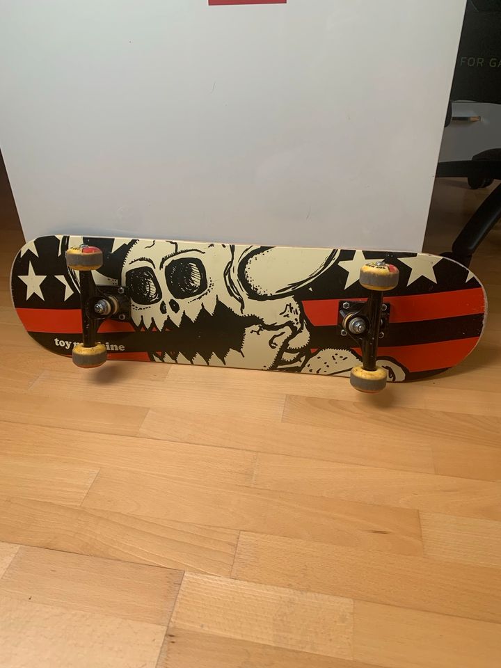 Toy Maschine Skateboard *SELTEN* in Hanau